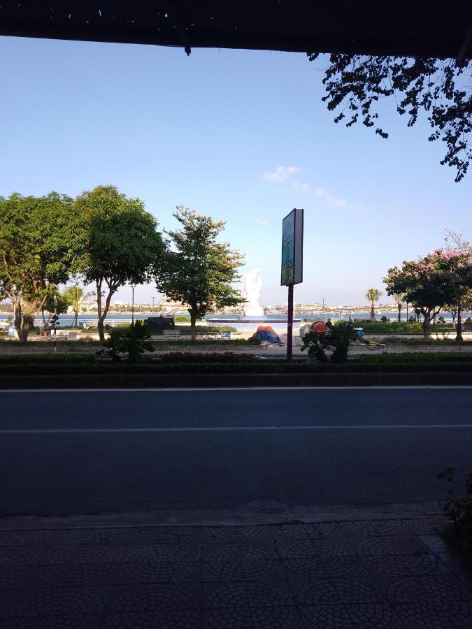 Nha Nghi Hang Nga * Dong Hoi