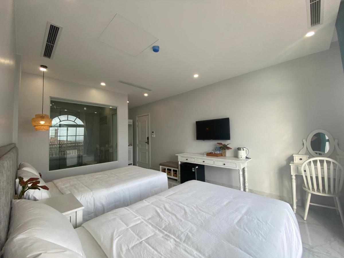 Moonlight Hotel 3*