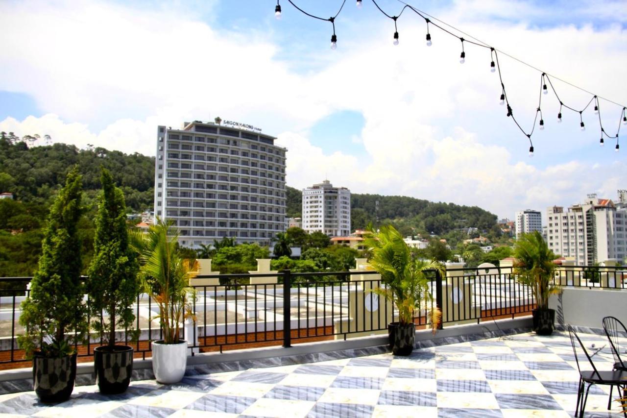 Hotel Lucasta 3*