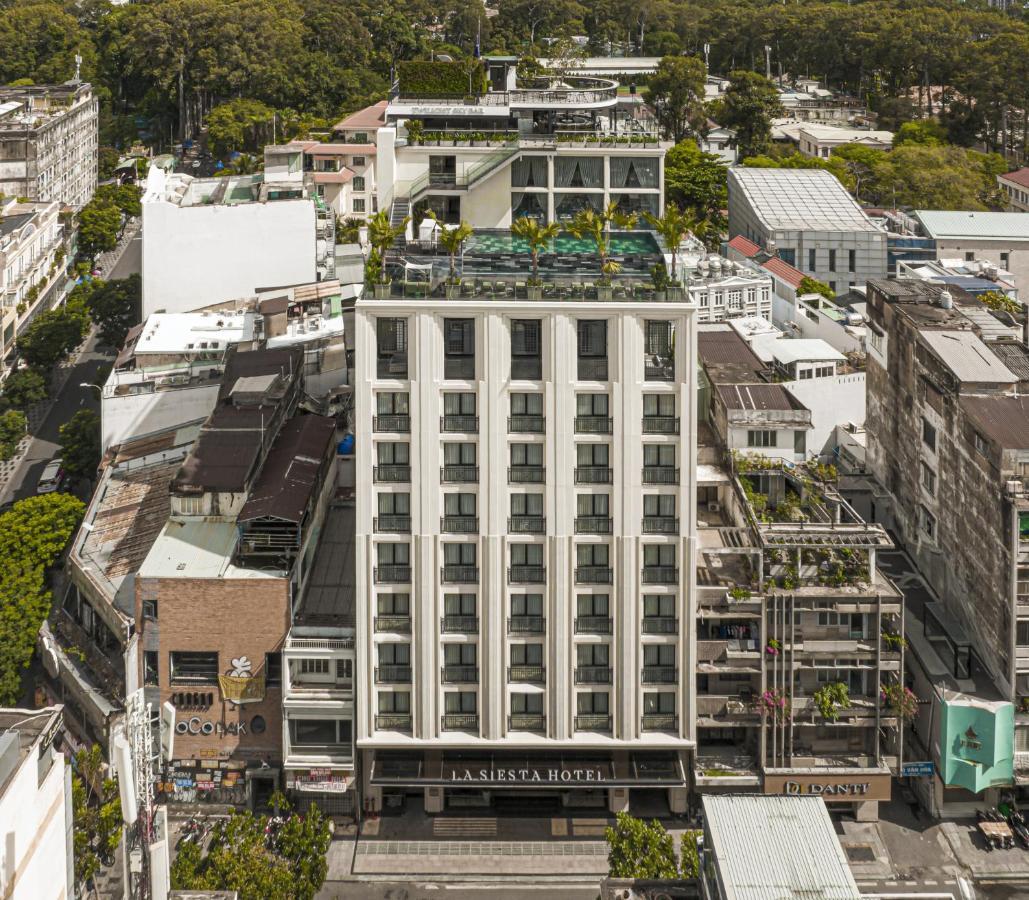 La Siesta Premium Saigon Hotel