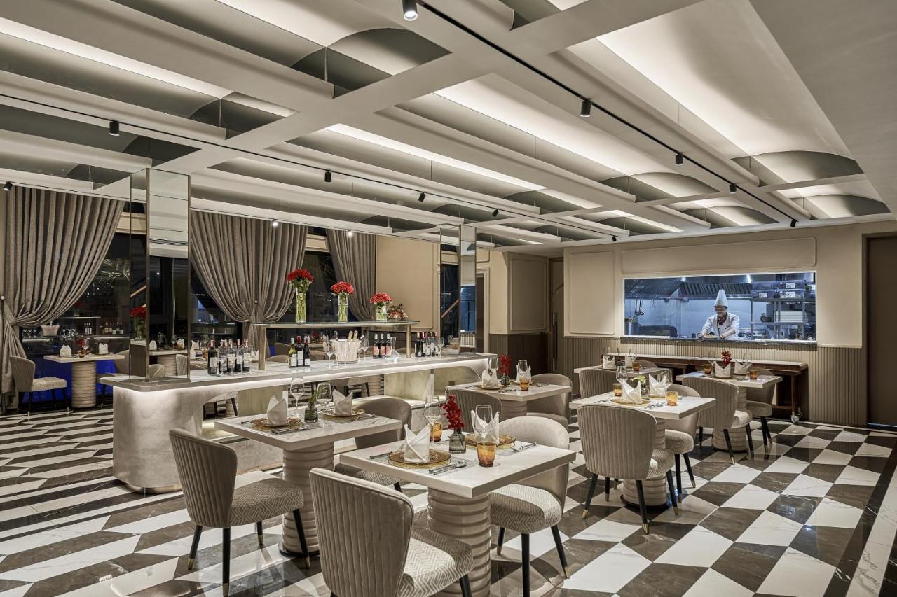 La Siesta Premium Saigon 5*