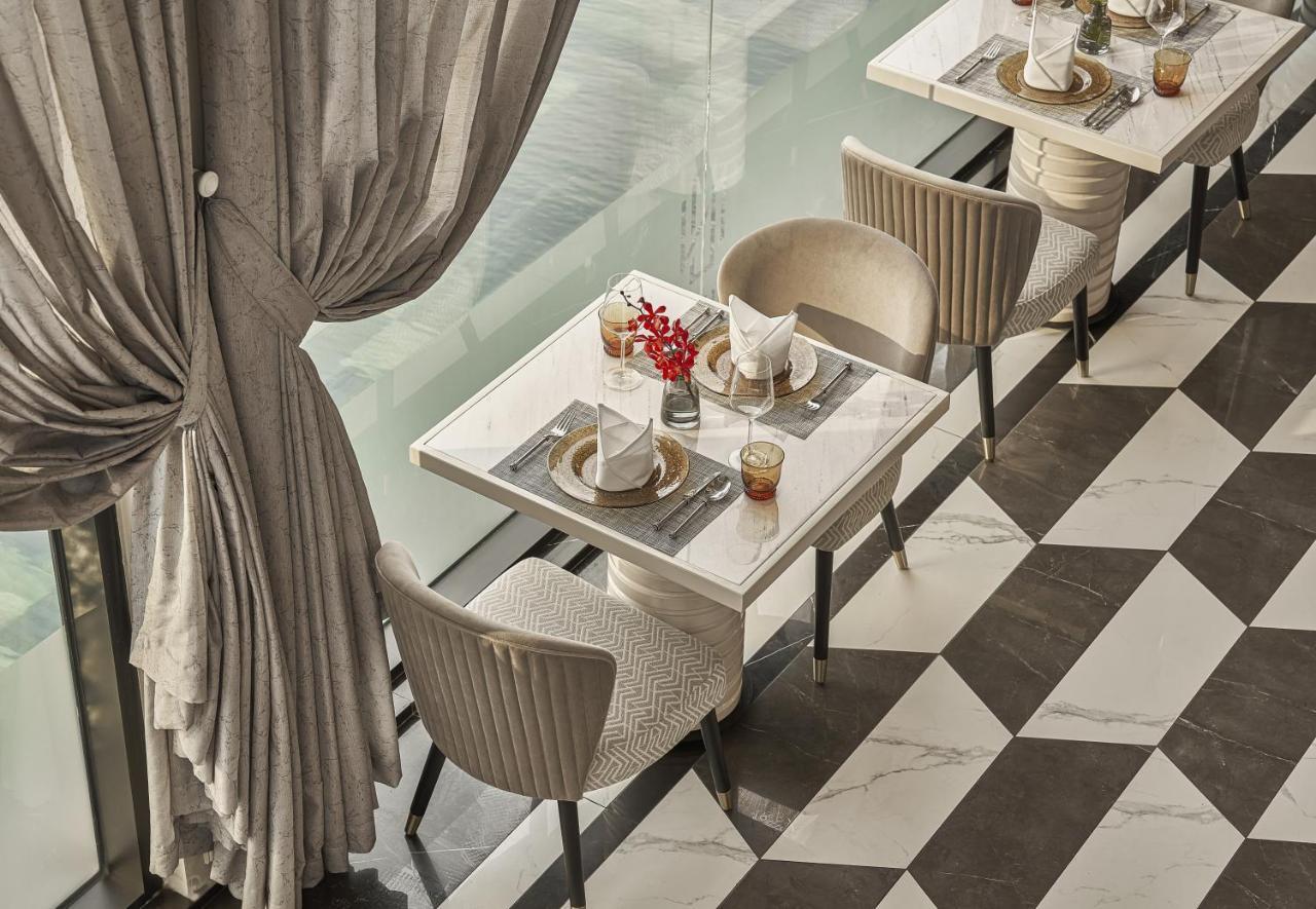 La Siesta Premium Saigon Hotel 5*