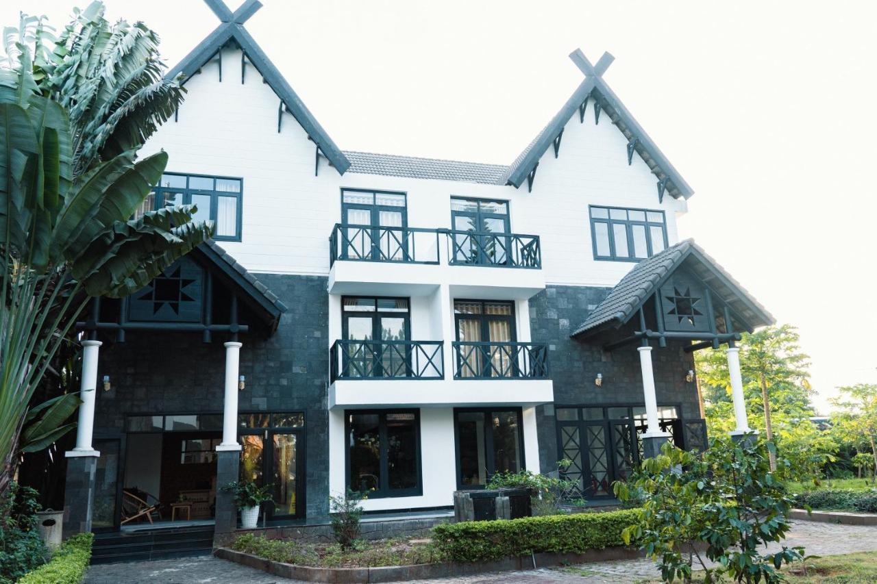 Trung Nguyen Coffee Resort