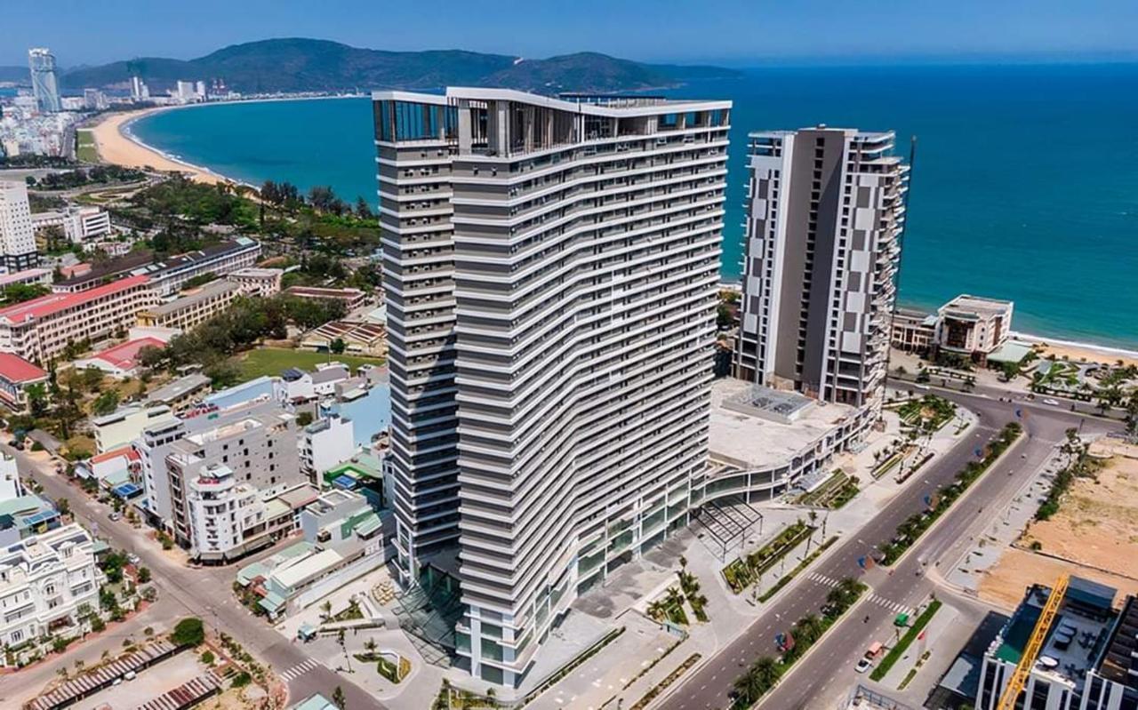 Flc Seaview Condotel *