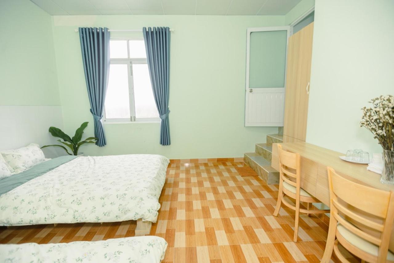 Guest house Coca *