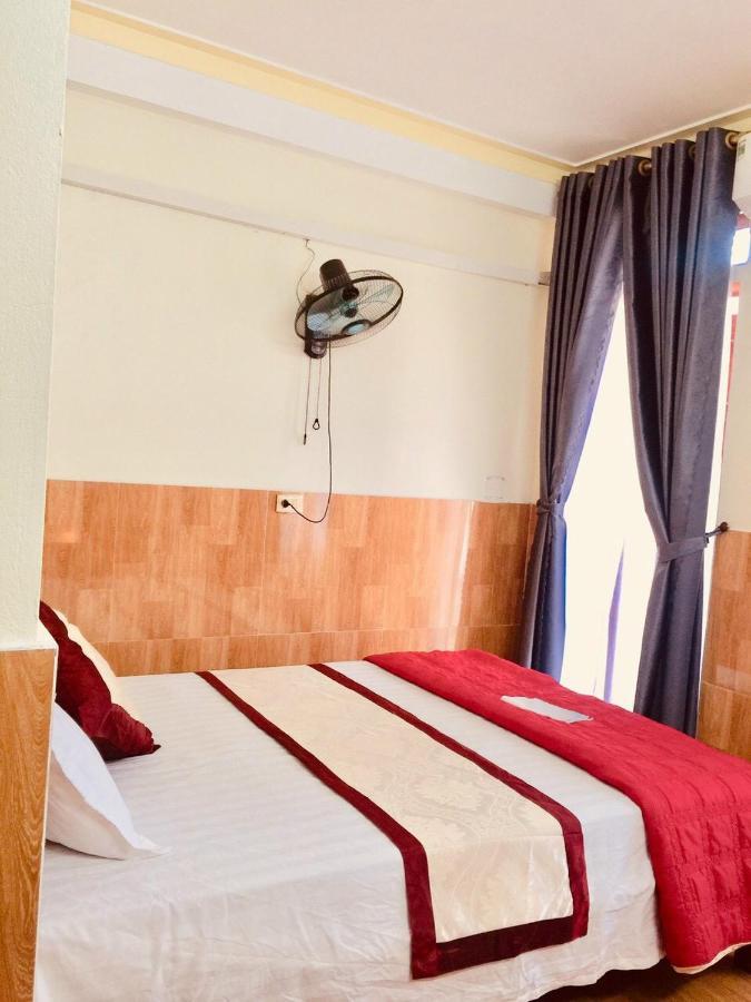 New Nhat Minh Hotel
