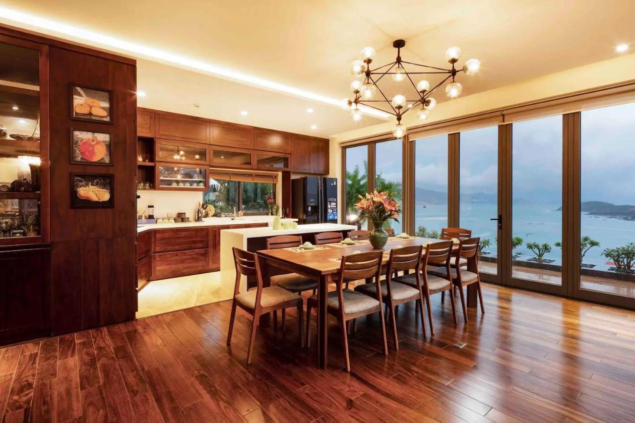 The Ocean Front Abogo