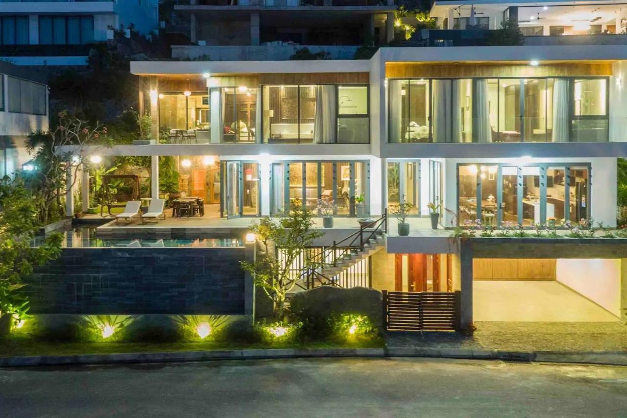 The Ocean Front Abogo *