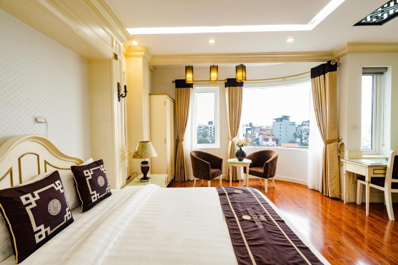 Khách sạn Wild Lotus 2 4*