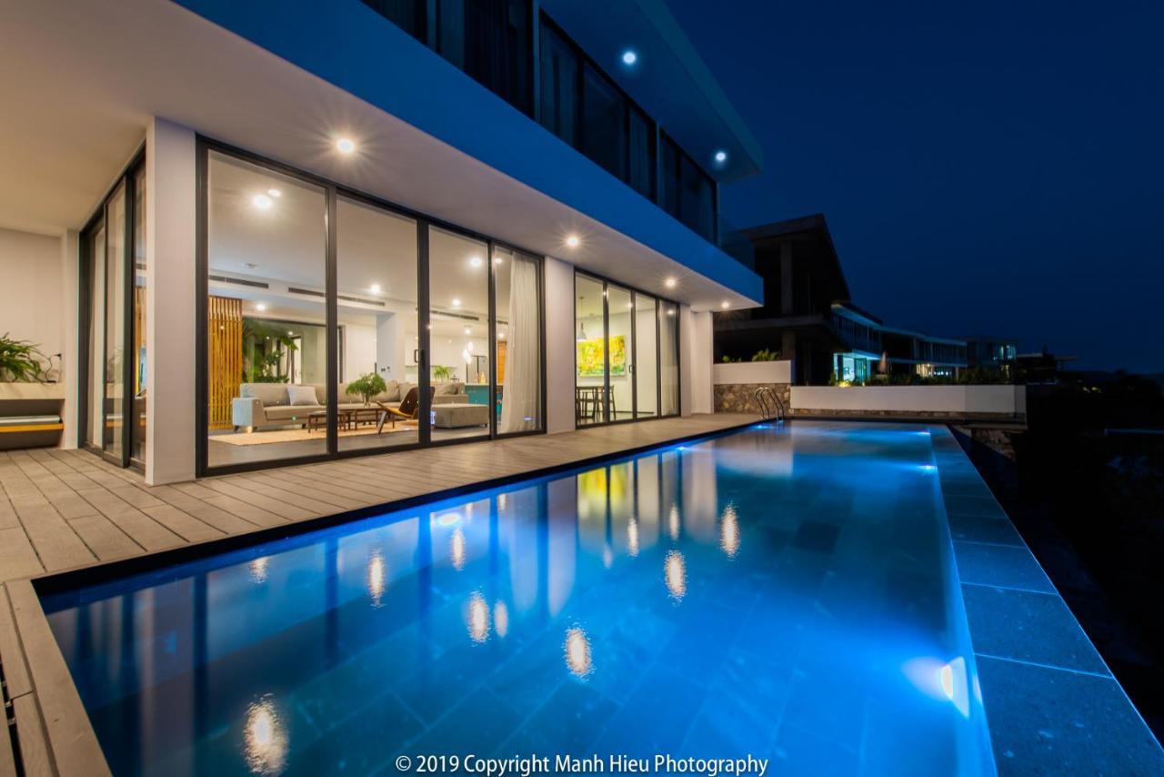 The Ocean Front Abogo Villa