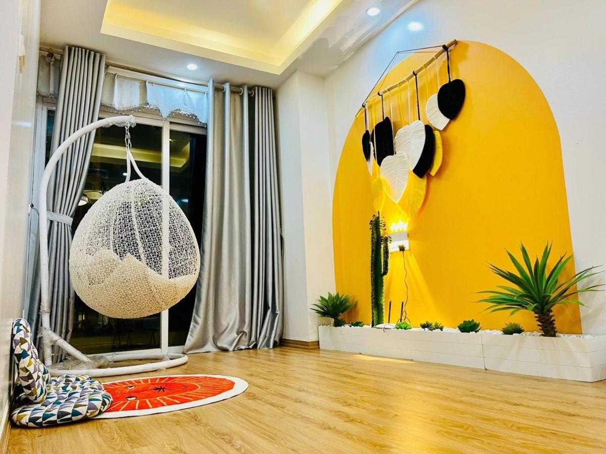 Apartment Family House - 3 Phong Ngu - View Be Boi Chech Bien, Co Bep Dau Du Do Nau An