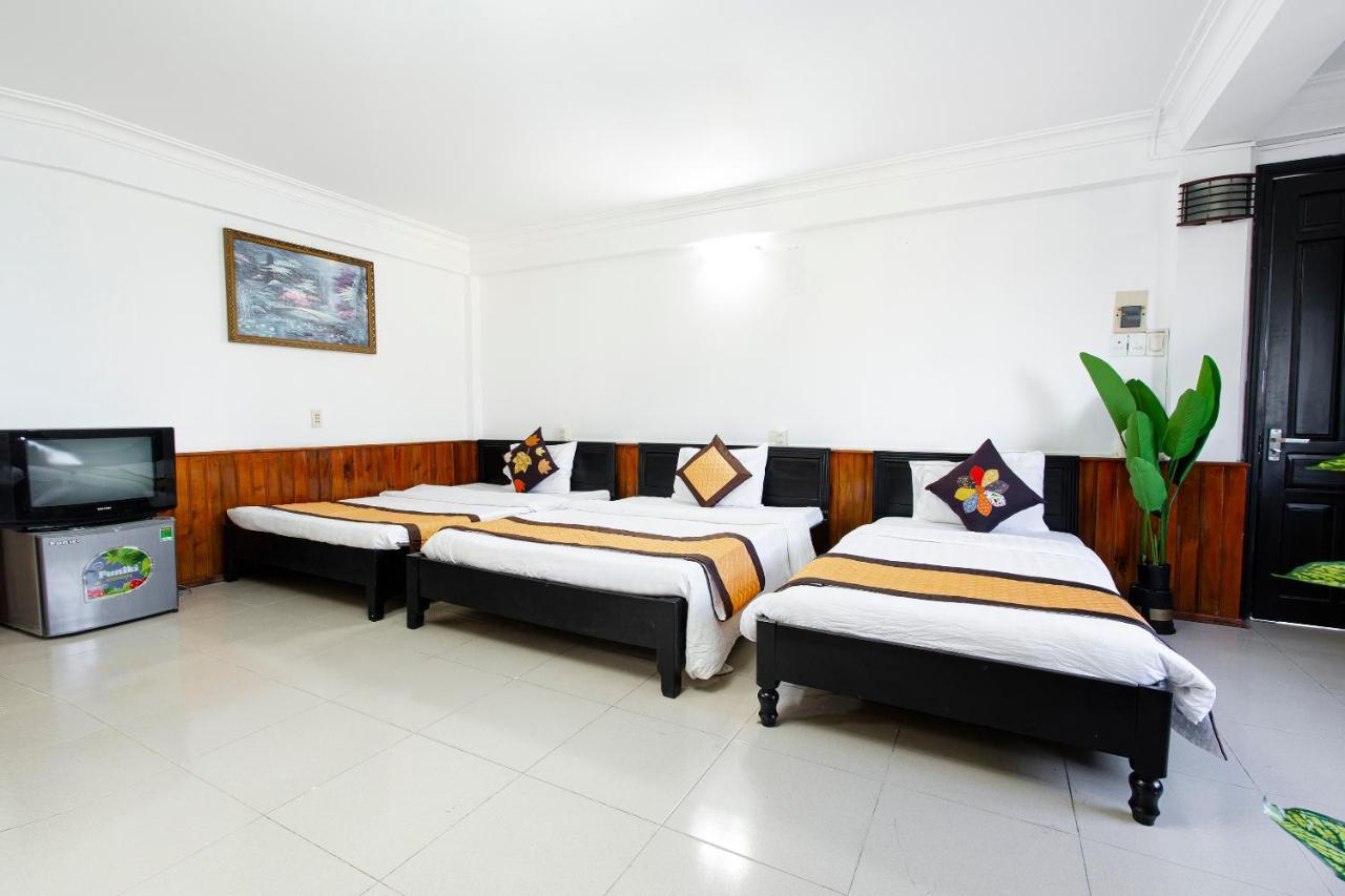 Casablanca Hostel *
