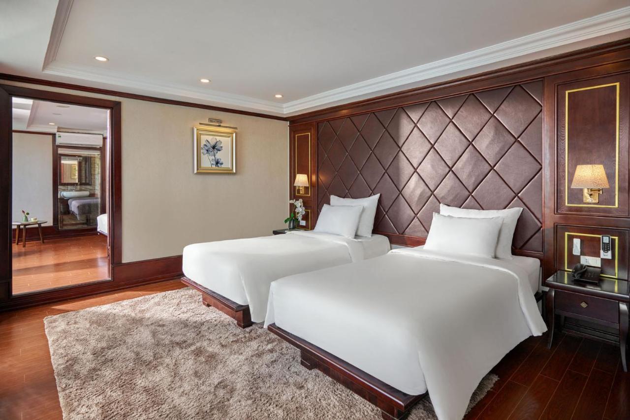  Lan Ha Lotus Cruise 4*