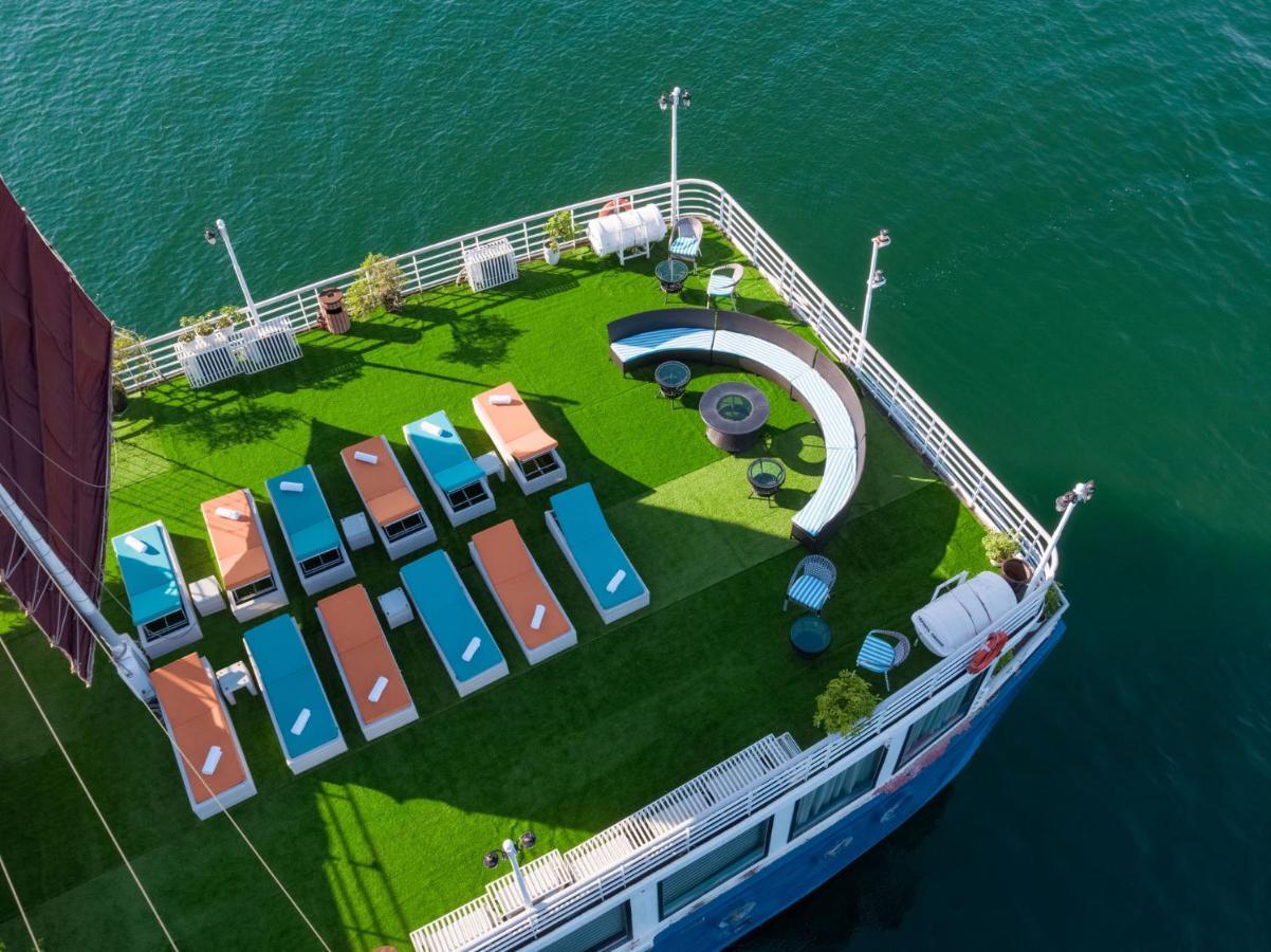 Lan Ha Lotus Cruise  4*