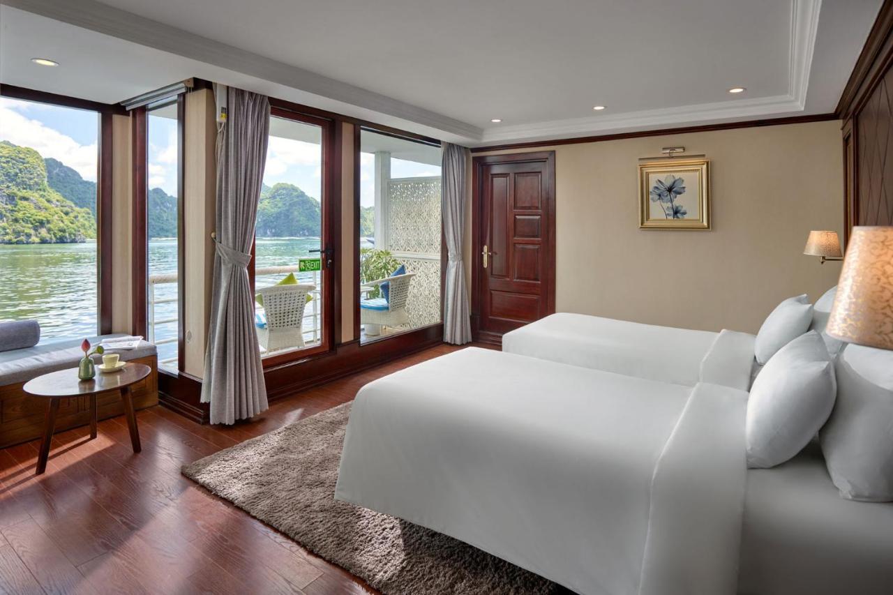 Lan Ha Lotus Cruise  4*