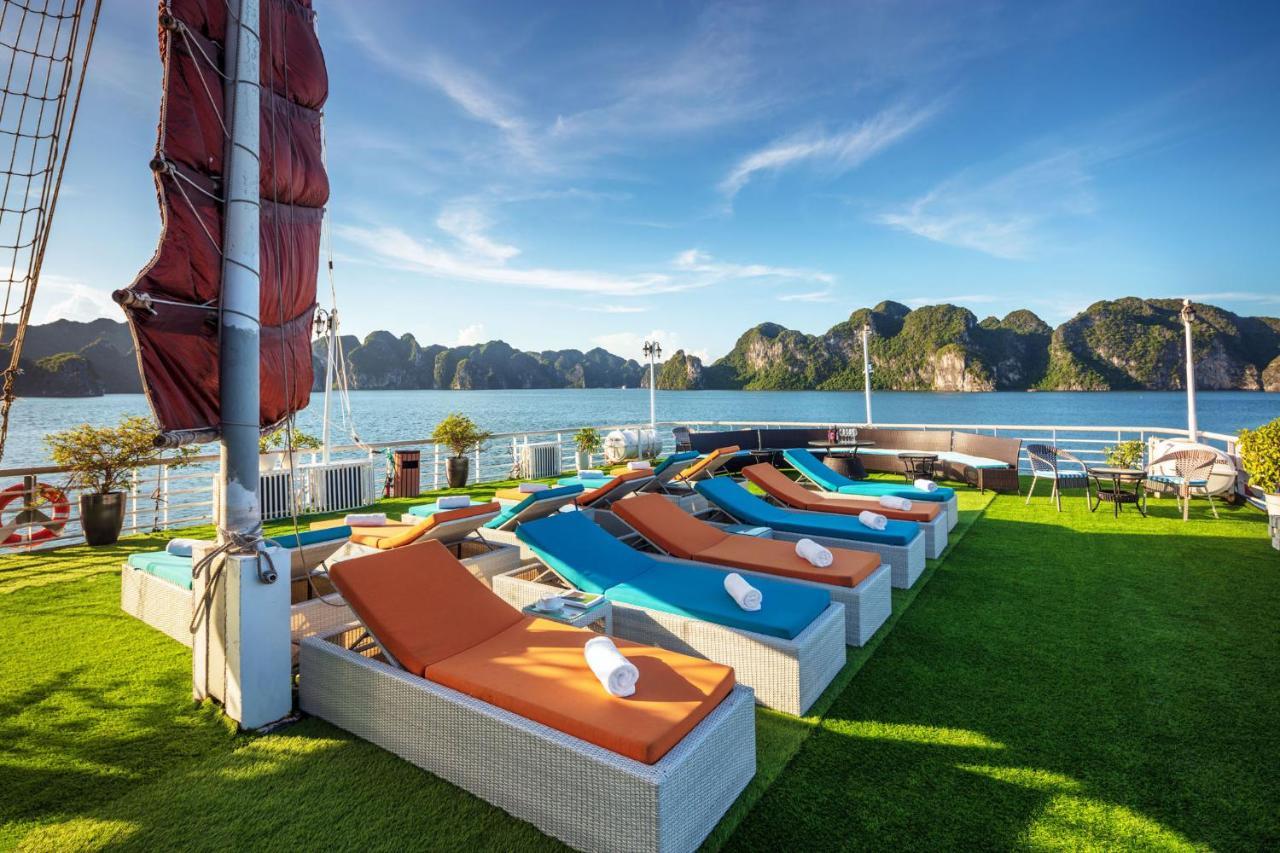 Lan Ha Lotus Cruise  4*