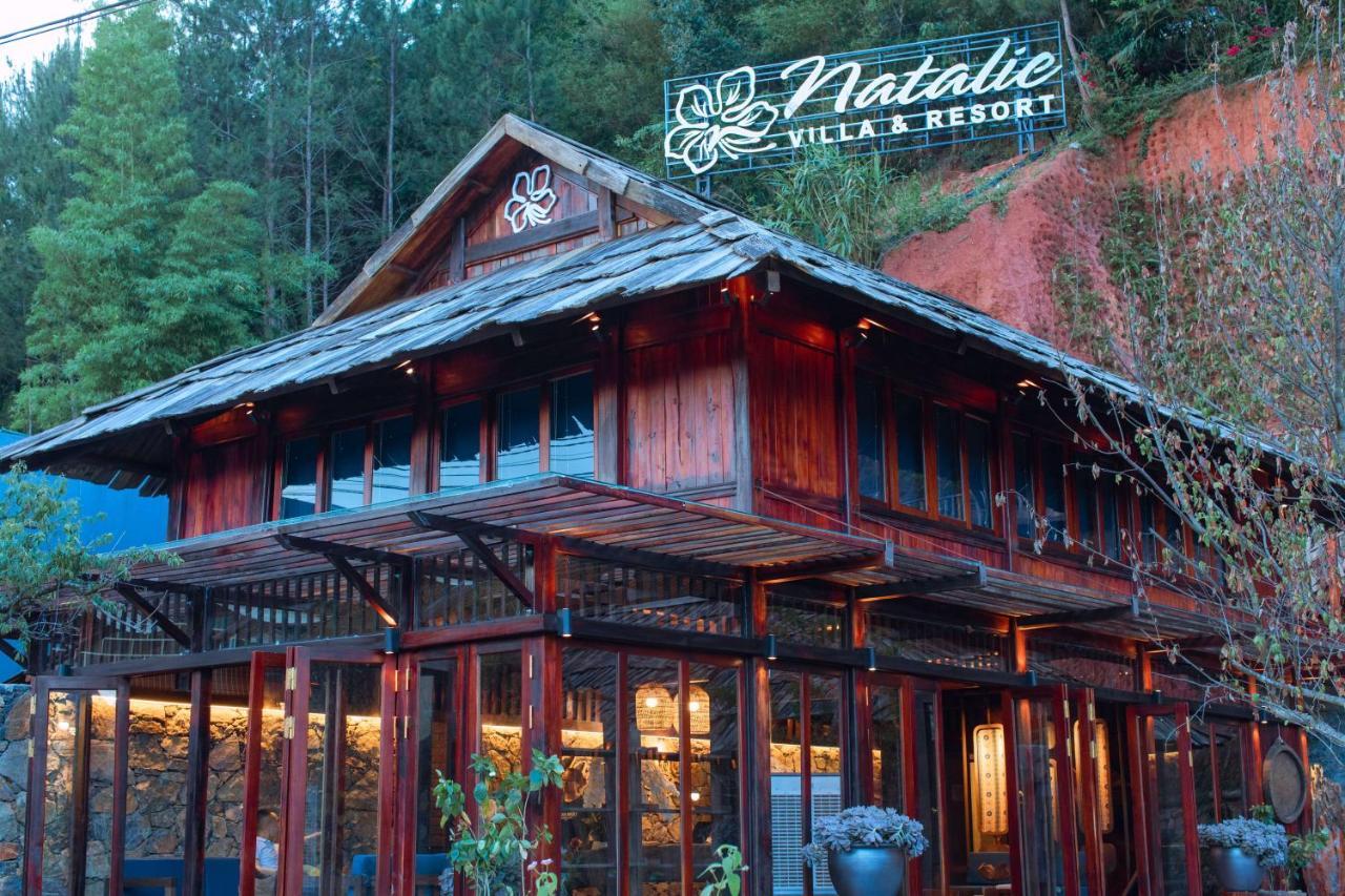 Natalie's & * Moc Chau