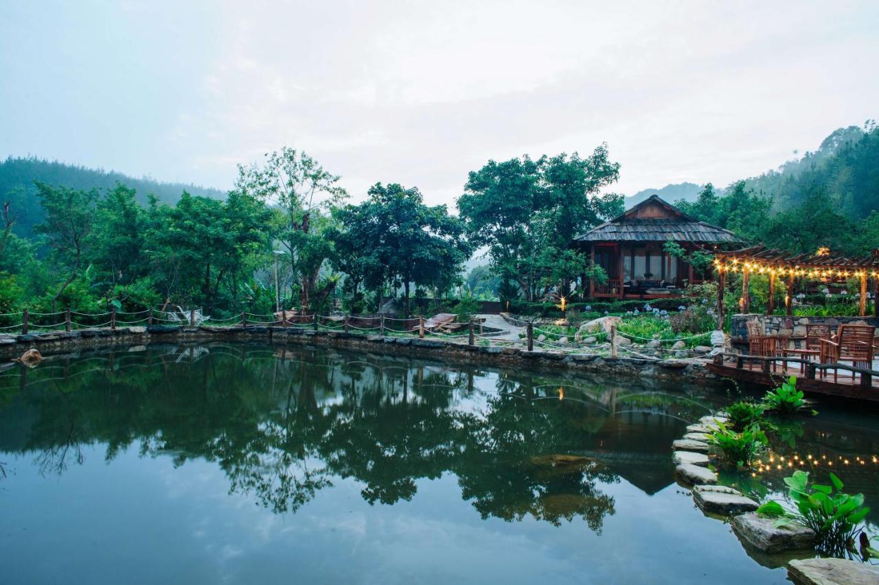 Natalie's & Moc Chau