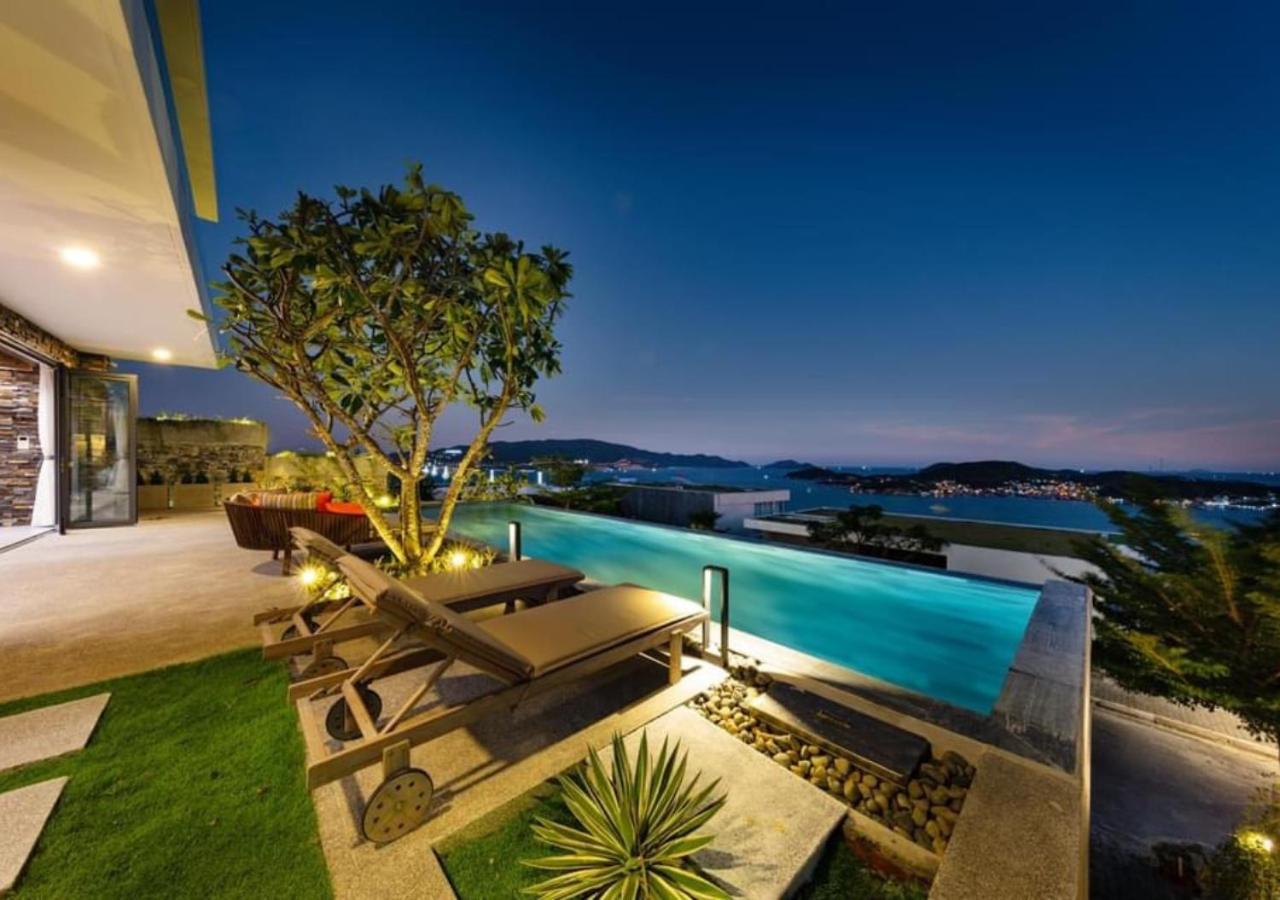 The Ocean Front Abogo * Nha Trang