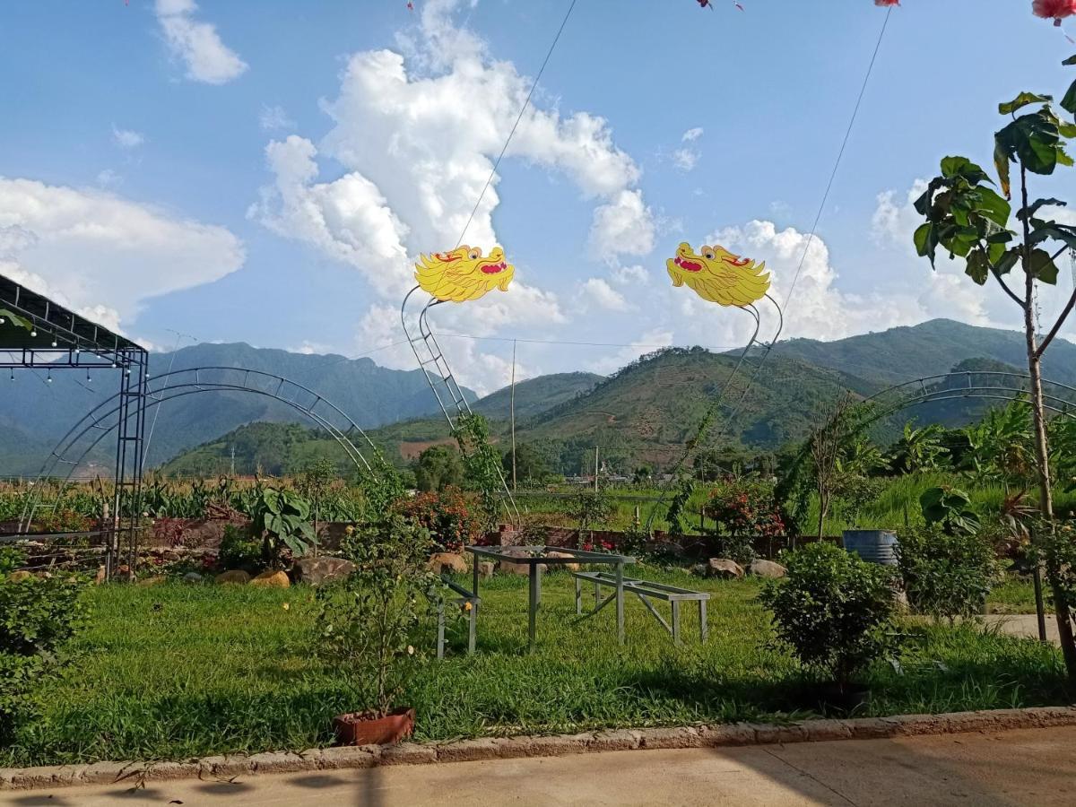 Hotel Suoi Khoang Minh Hang *