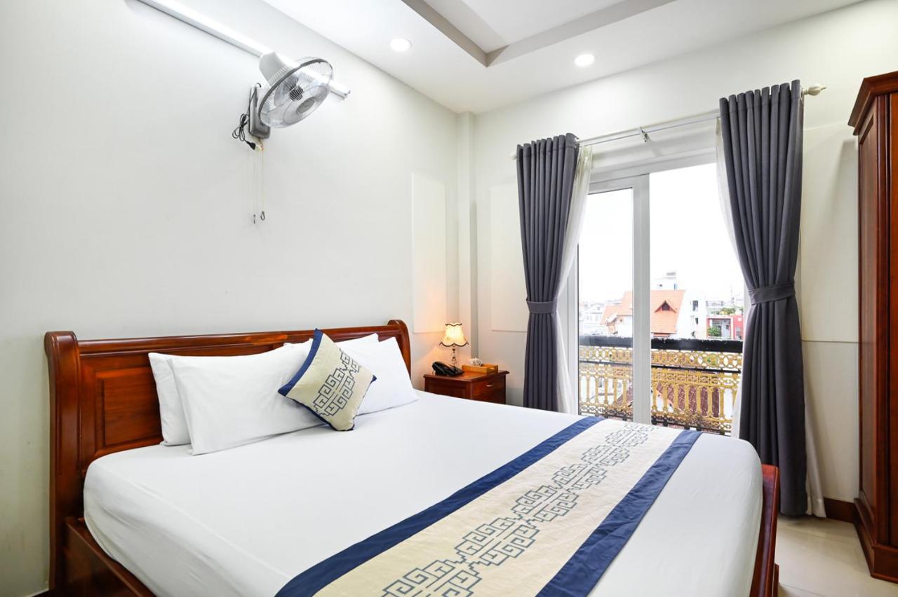 Sky Star Khách sạn TP. Hồ Chí Minh