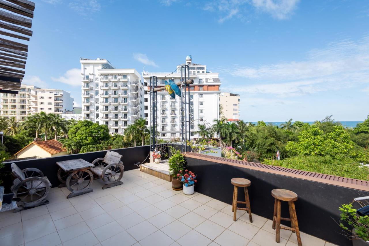 Resort T&t And Phu Quoc