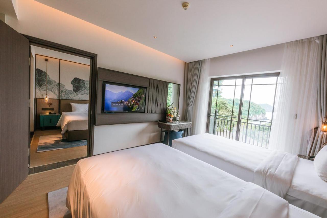 Resort The Legend Catba Dong Khe Sau