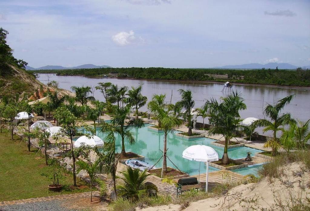 Resort River Ray Estates