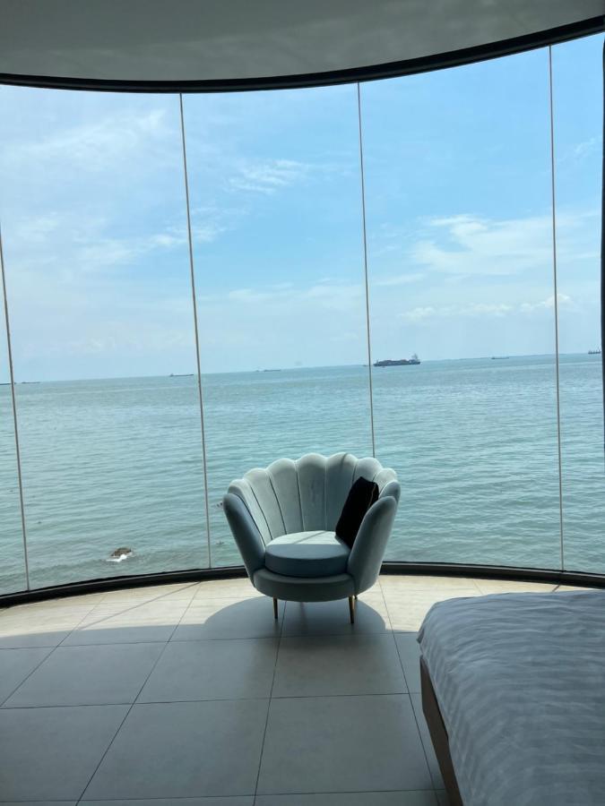 Villa Nancy Tran Grand Strip 8