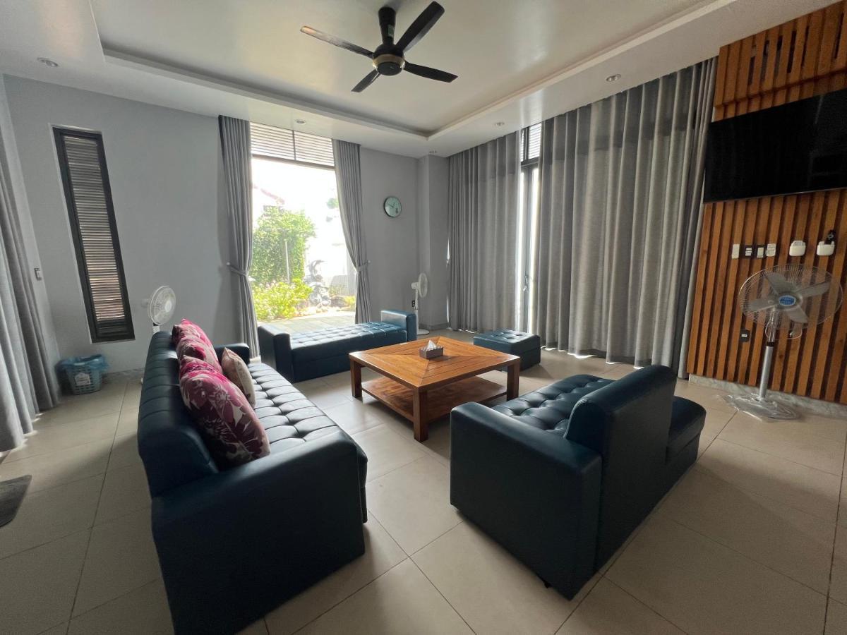 Villa Nancy Tran Grand Strip 8