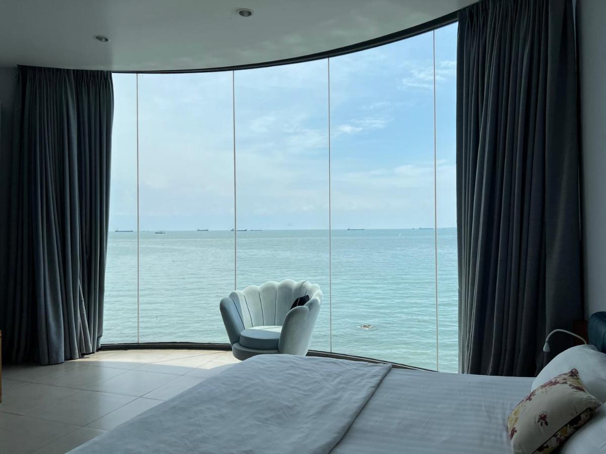 Nancy Tran Grand Strip 8 * Vung Tau