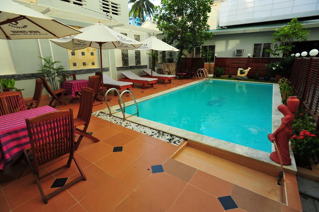 Violet Hotel Nha Trang