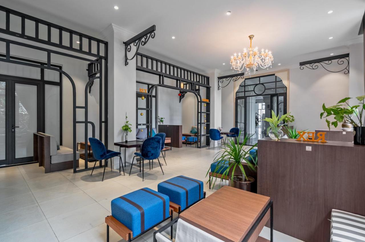 Hotel Rex Quang Binh 4*