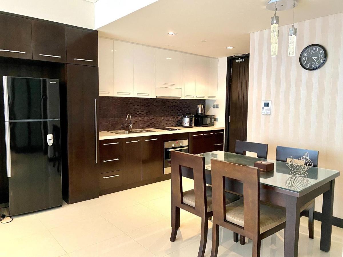Rozy In Center With Sea View Apartment