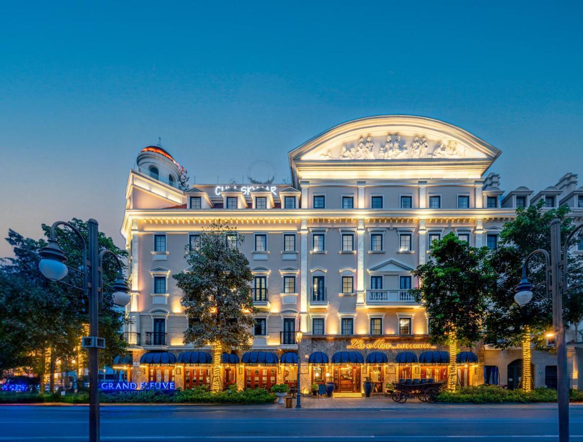 Grand Fleuve Boutique