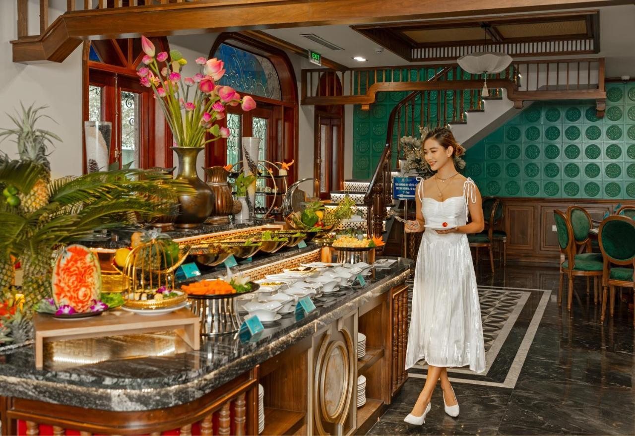 Hotel Grand Fleuve Boutique 4*