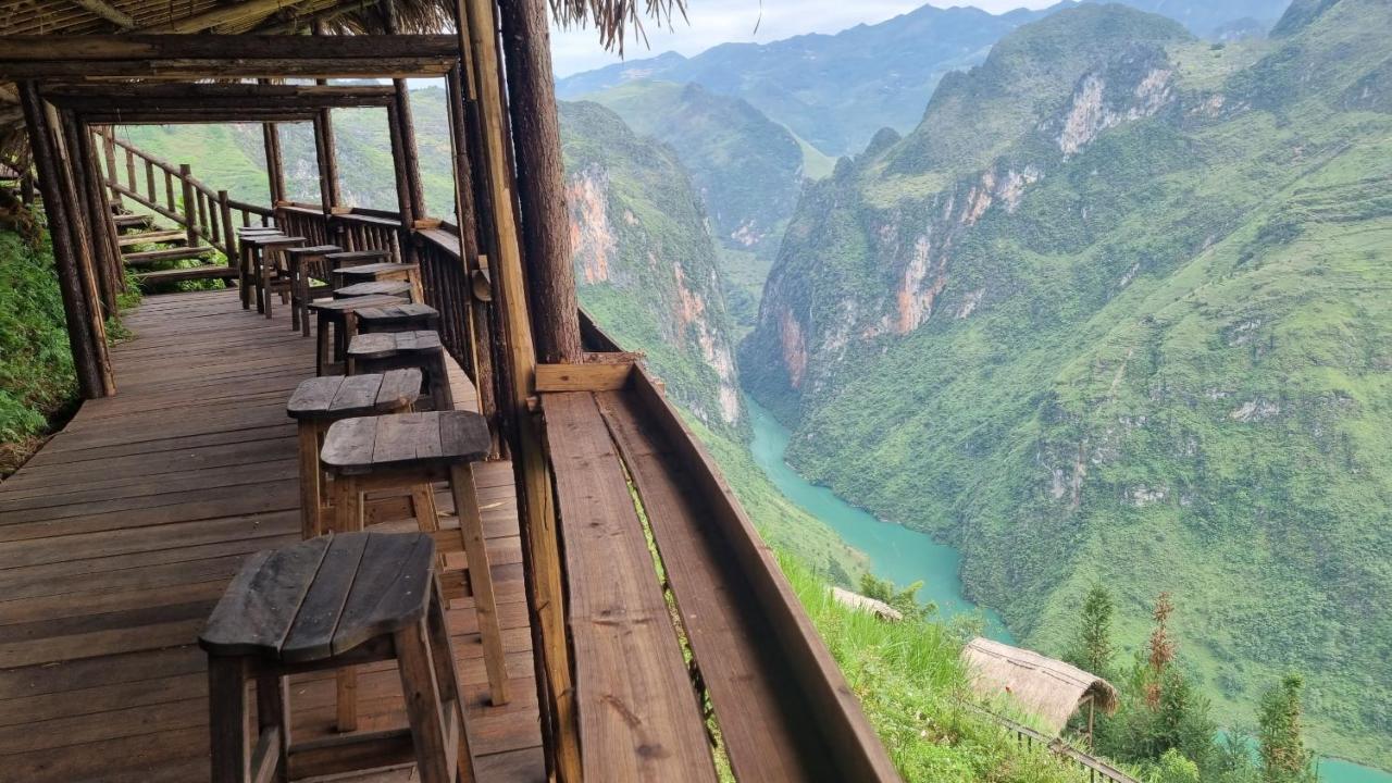 Ma Pi Leng Lodge Meo Vac