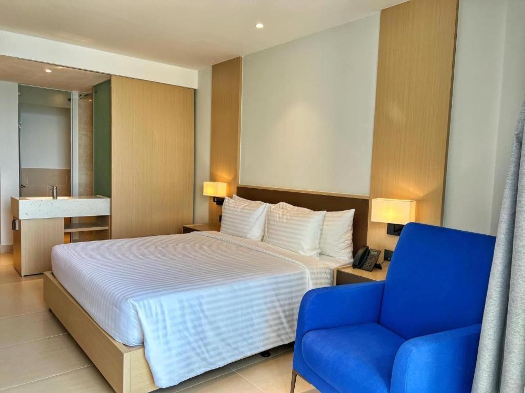Artra Resort- Near Airport Resort