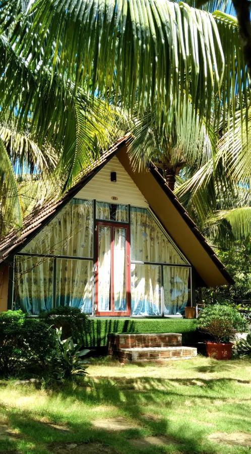 Phu Nam House - Lodge