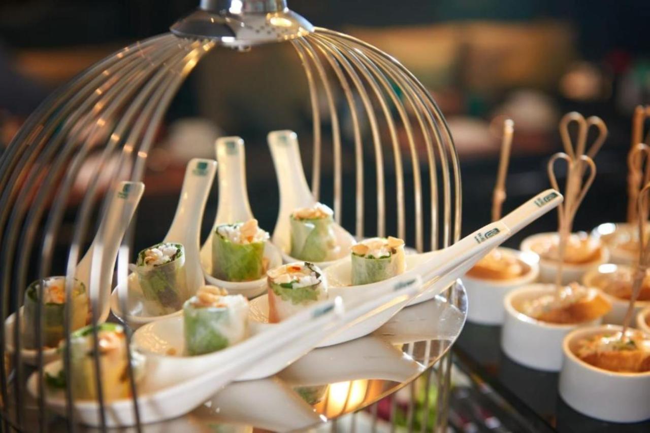 Fiesta Grand And Khách sạn Hà Nội