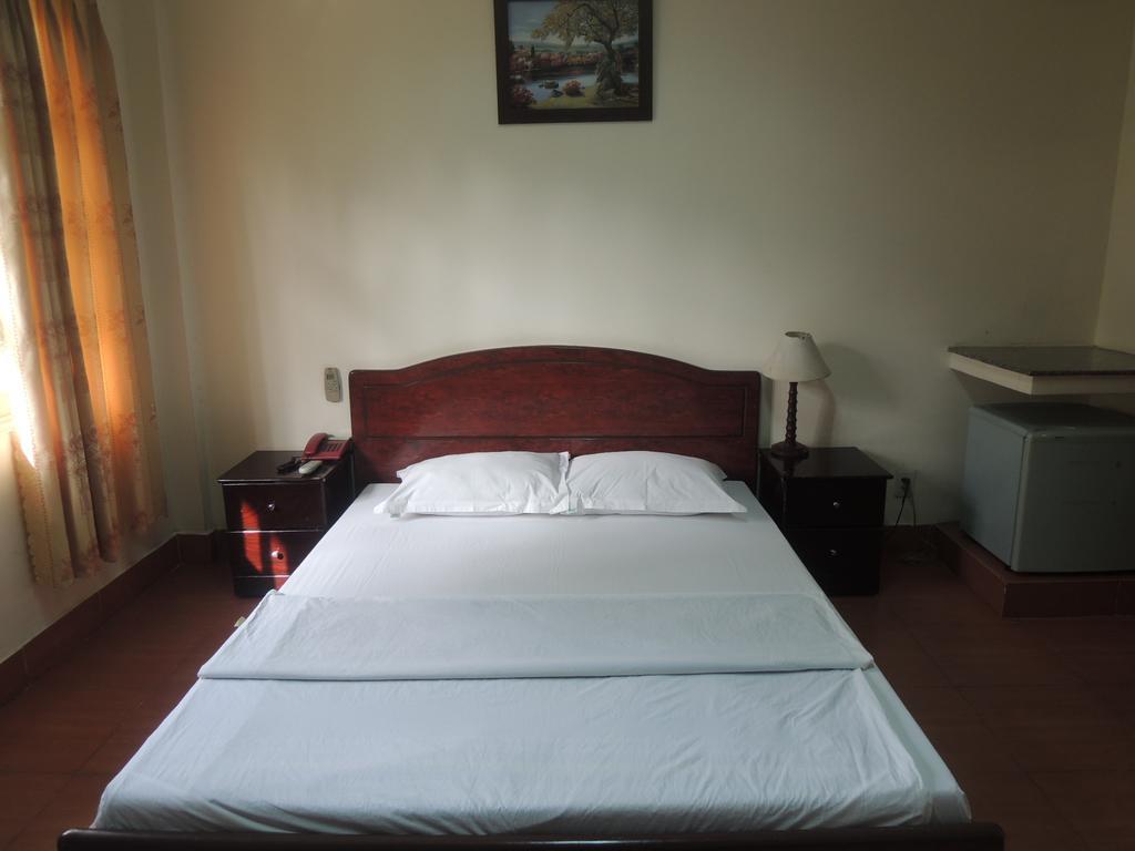 Diamond & 2* Bien Hoa