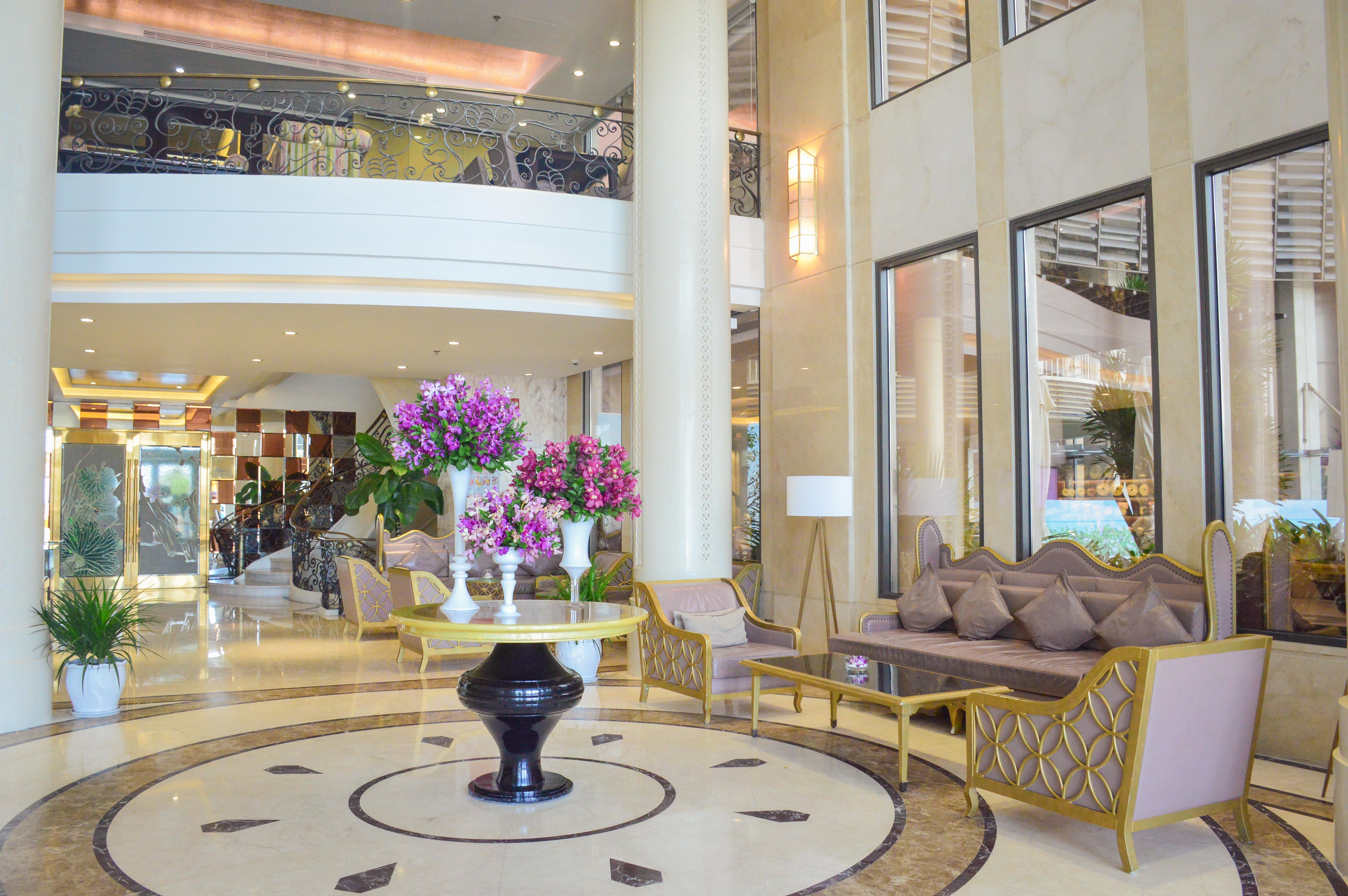 Holiday Beach Hotel Danang Hotel Da Nang