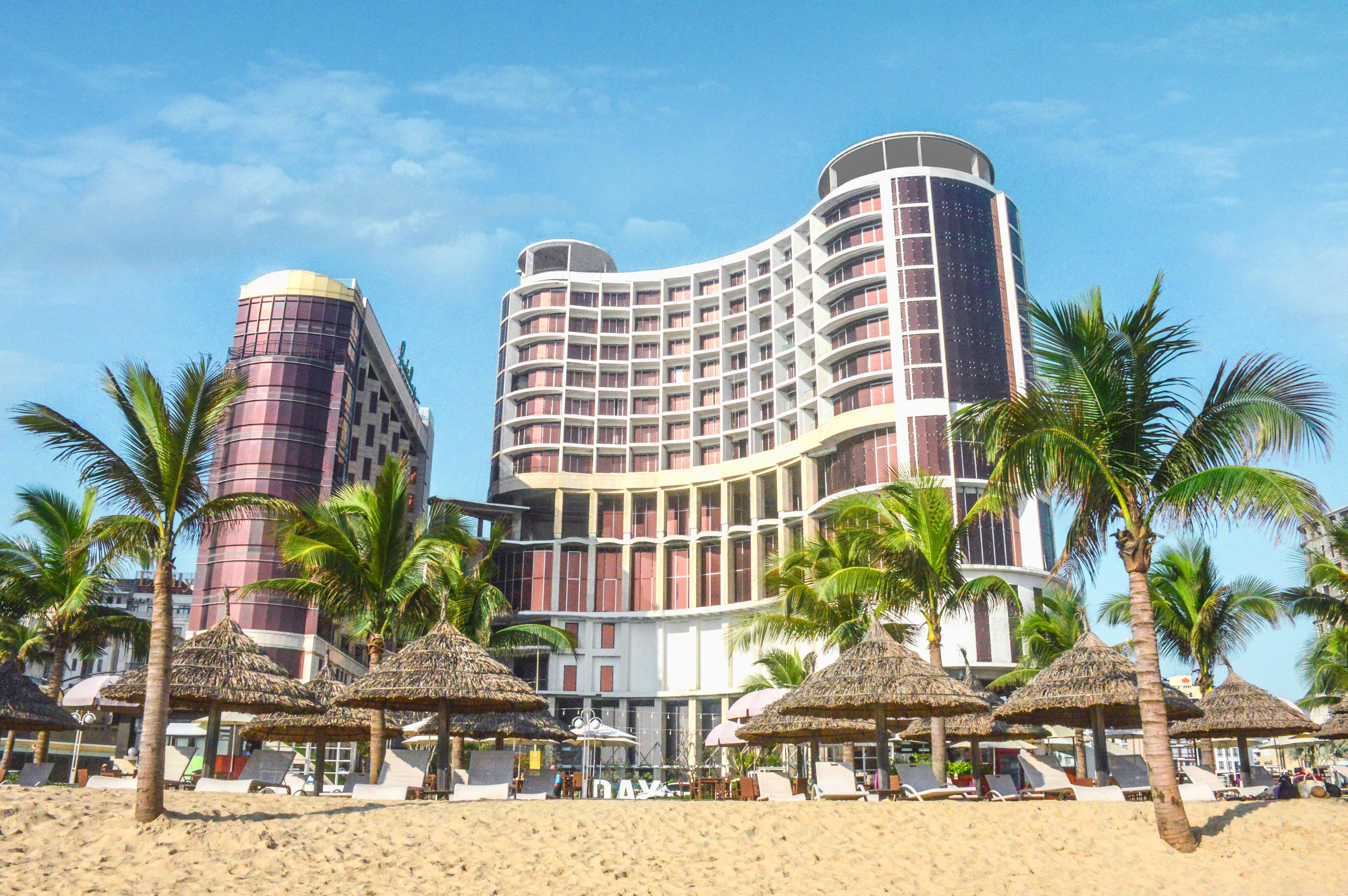 Holiday Beach Hotel Danang Hotel Da Nang
