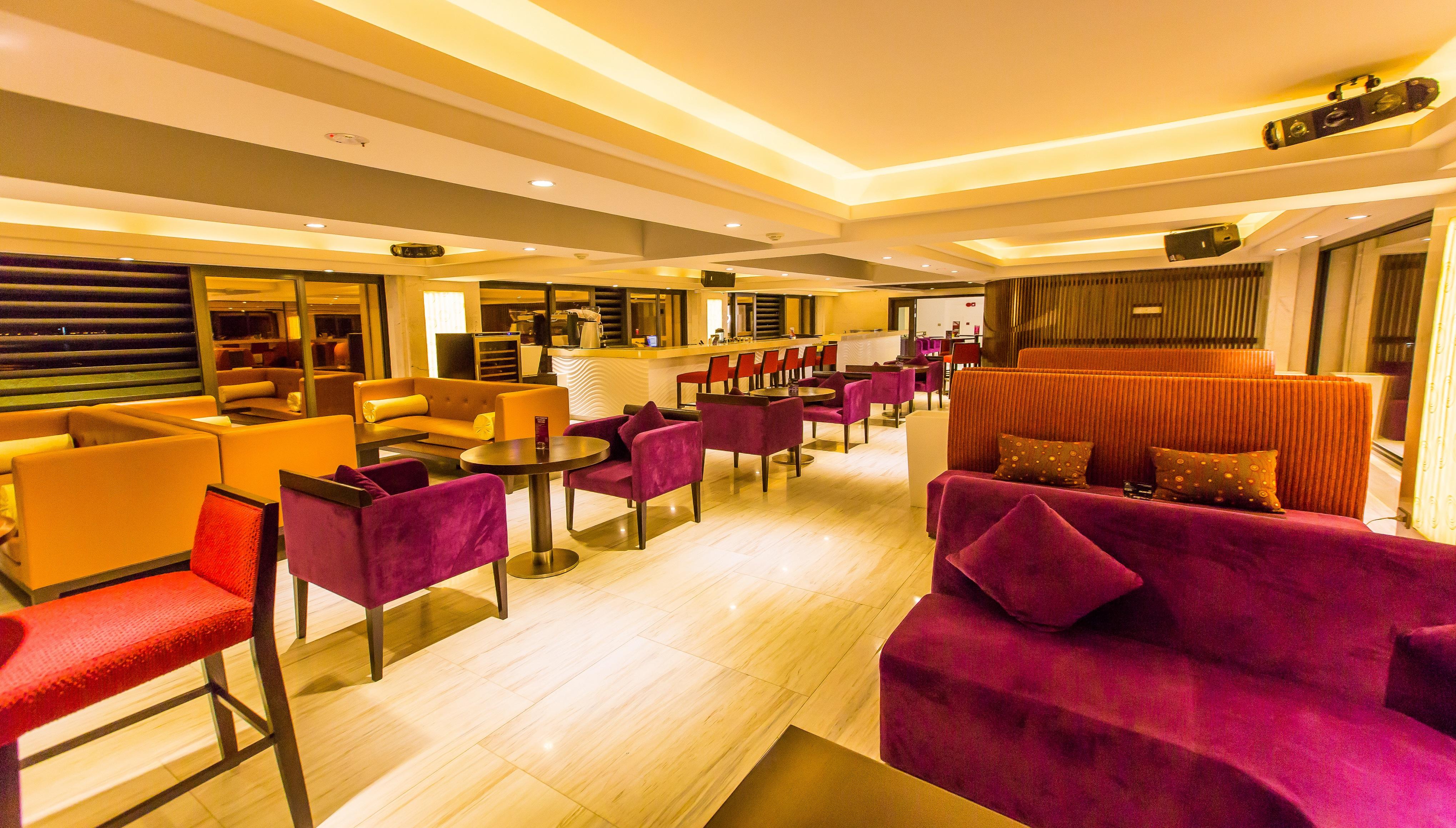 Holiday Beach Hotel Danang 5* Da Nang
