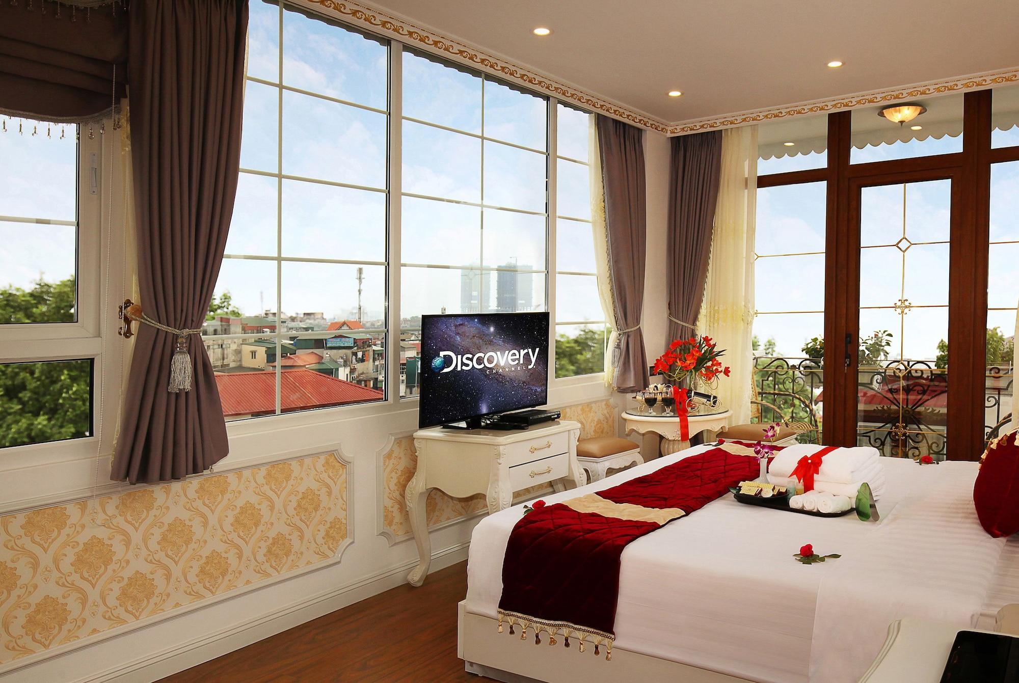 Royal Hotel 3*