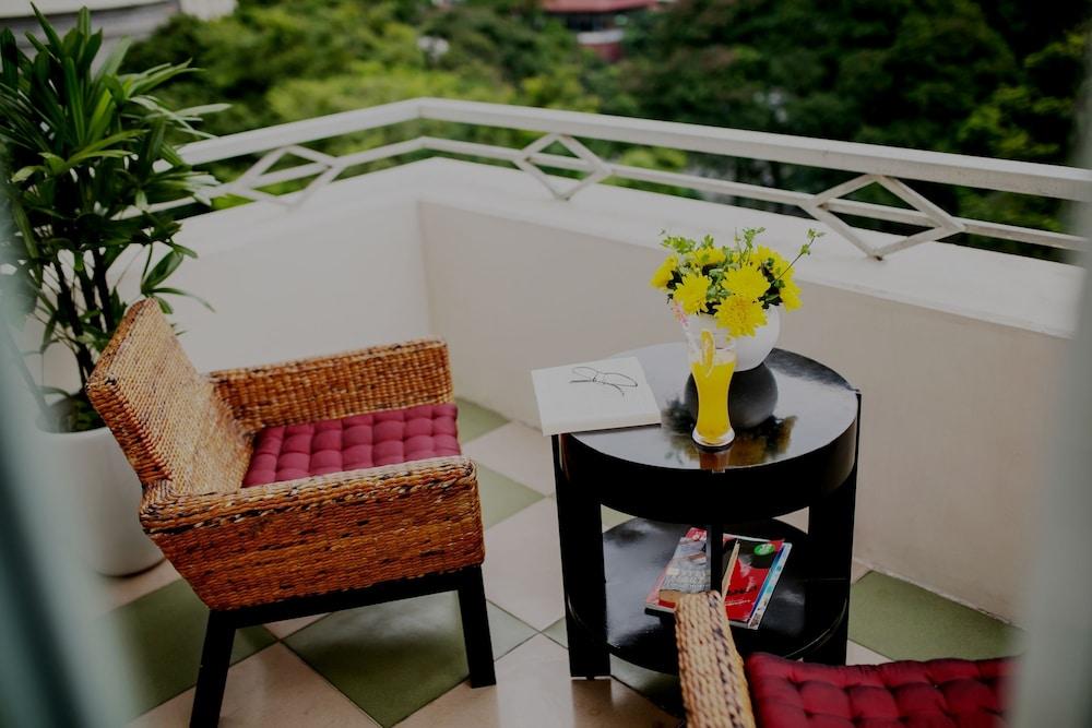 Anise & 4* Hanoi
