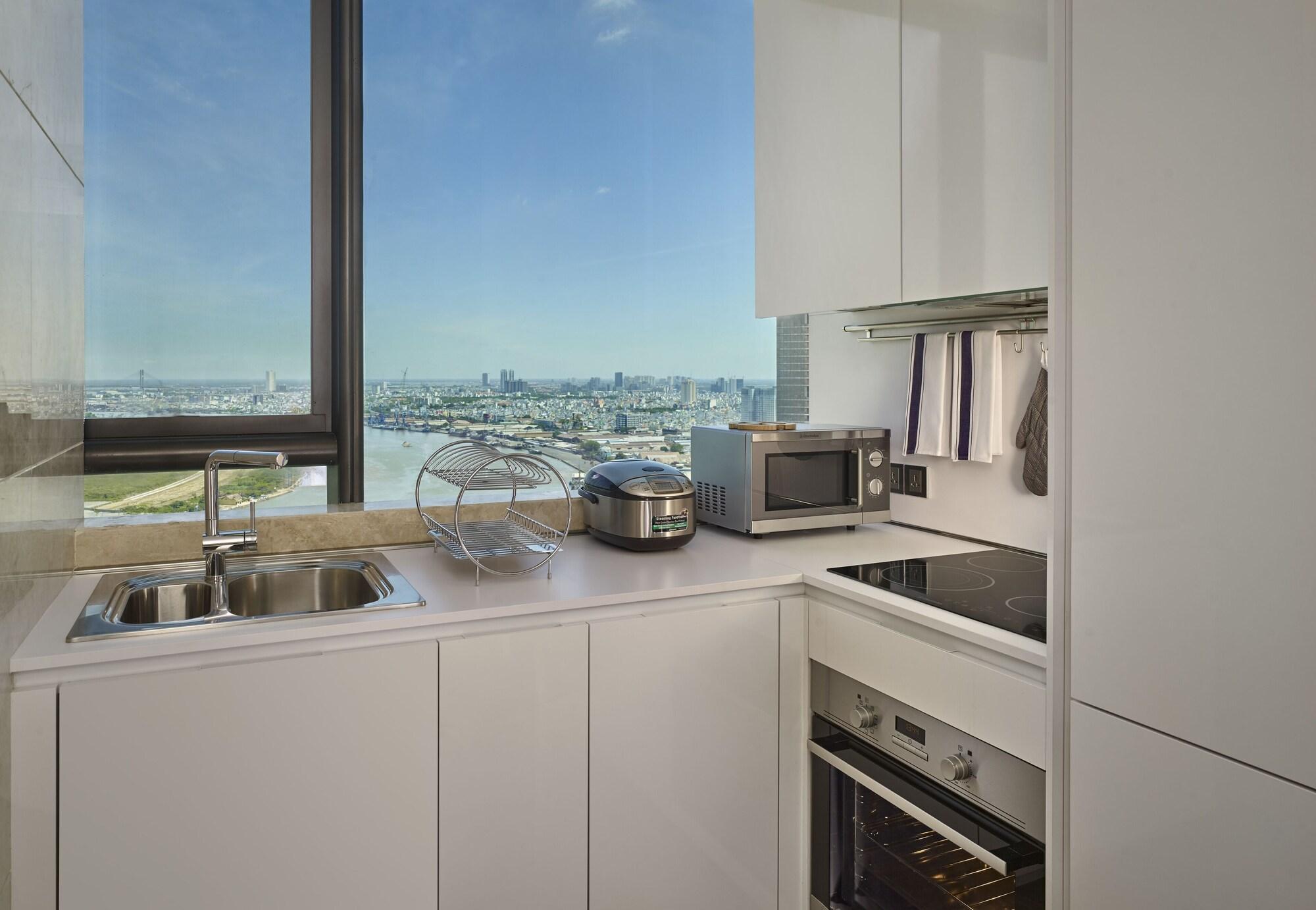 The Reverie Saigon Residential Aparthotel 5*