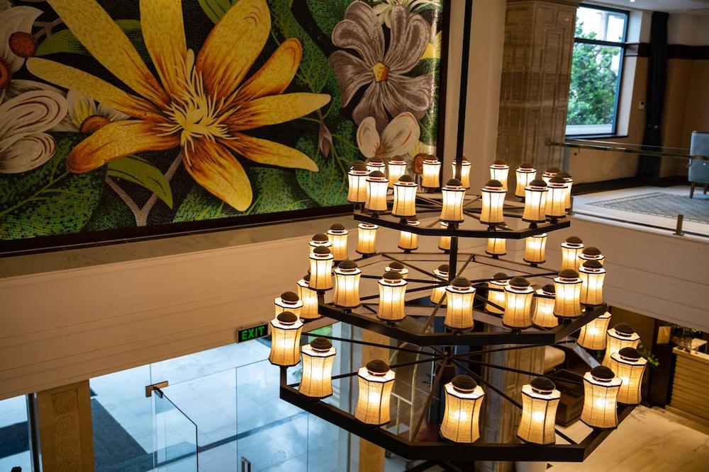 Hidden Charm & Hotel Ninh Binh