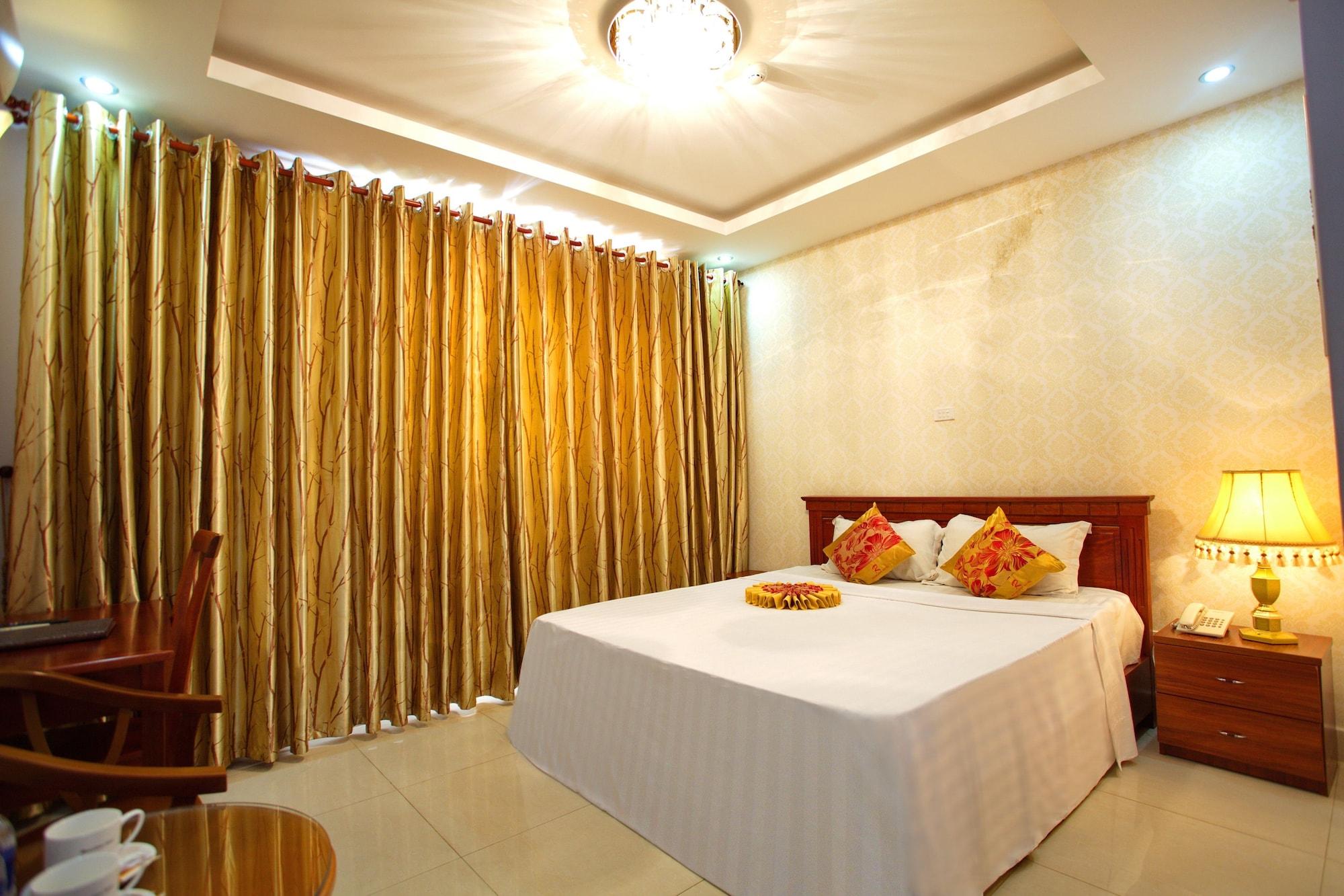 Romeliess Hotel