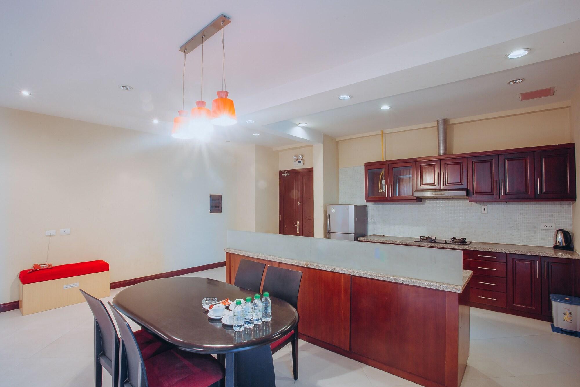 Vinh Trung Plaza 4*